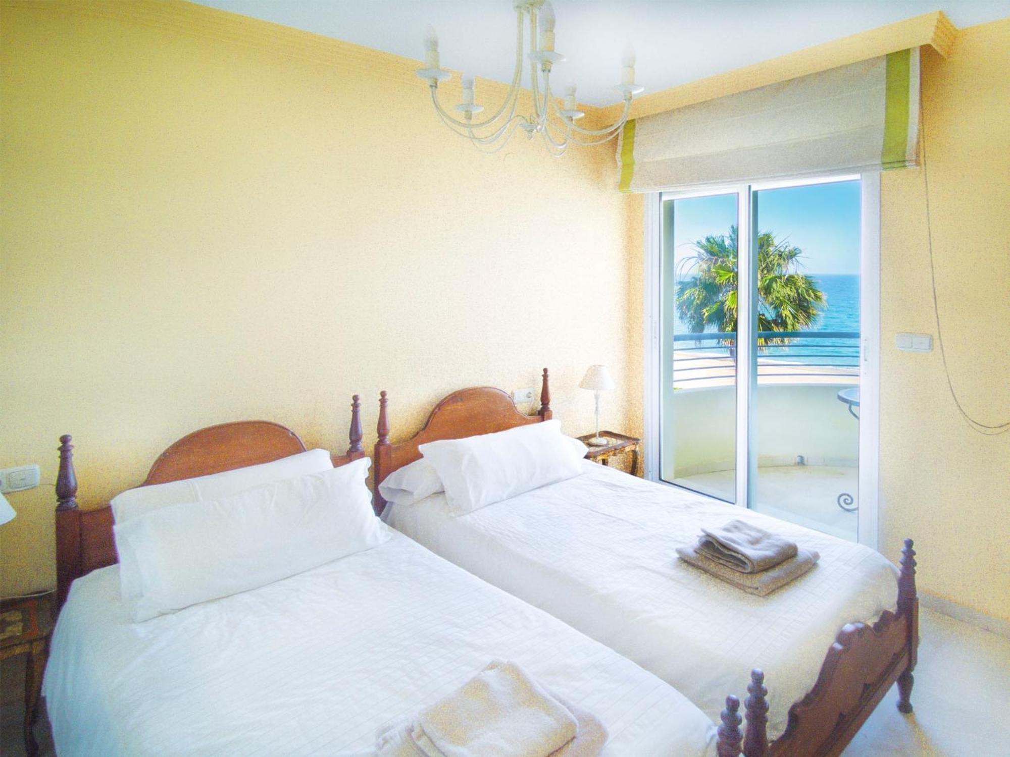 Banana Beach Marbella Exterior photo